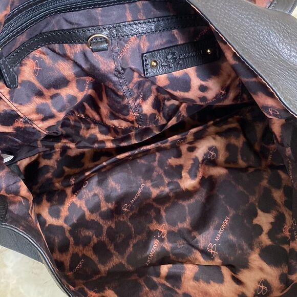 B. Makowsky Extra Large Black Leather Hobo Shoulder Bag - Picture 11 of 13